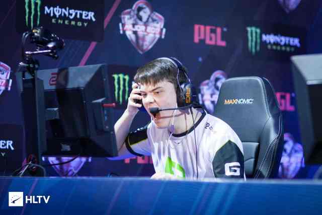 的高强度训 的高强度训